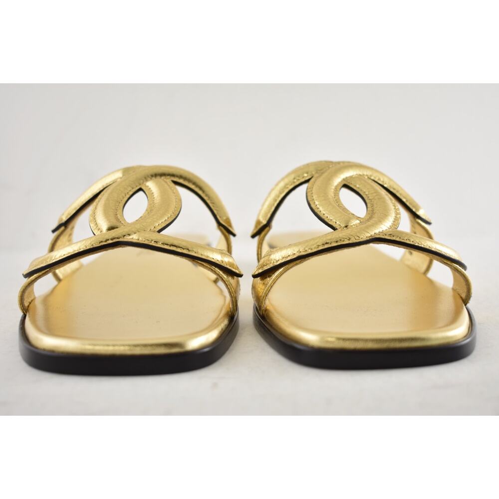 Chanel 26S Golden Gold Cracked Leather XL CC Logo Mules Slides Flat Sandals 38.5 - Picture 13 of 16